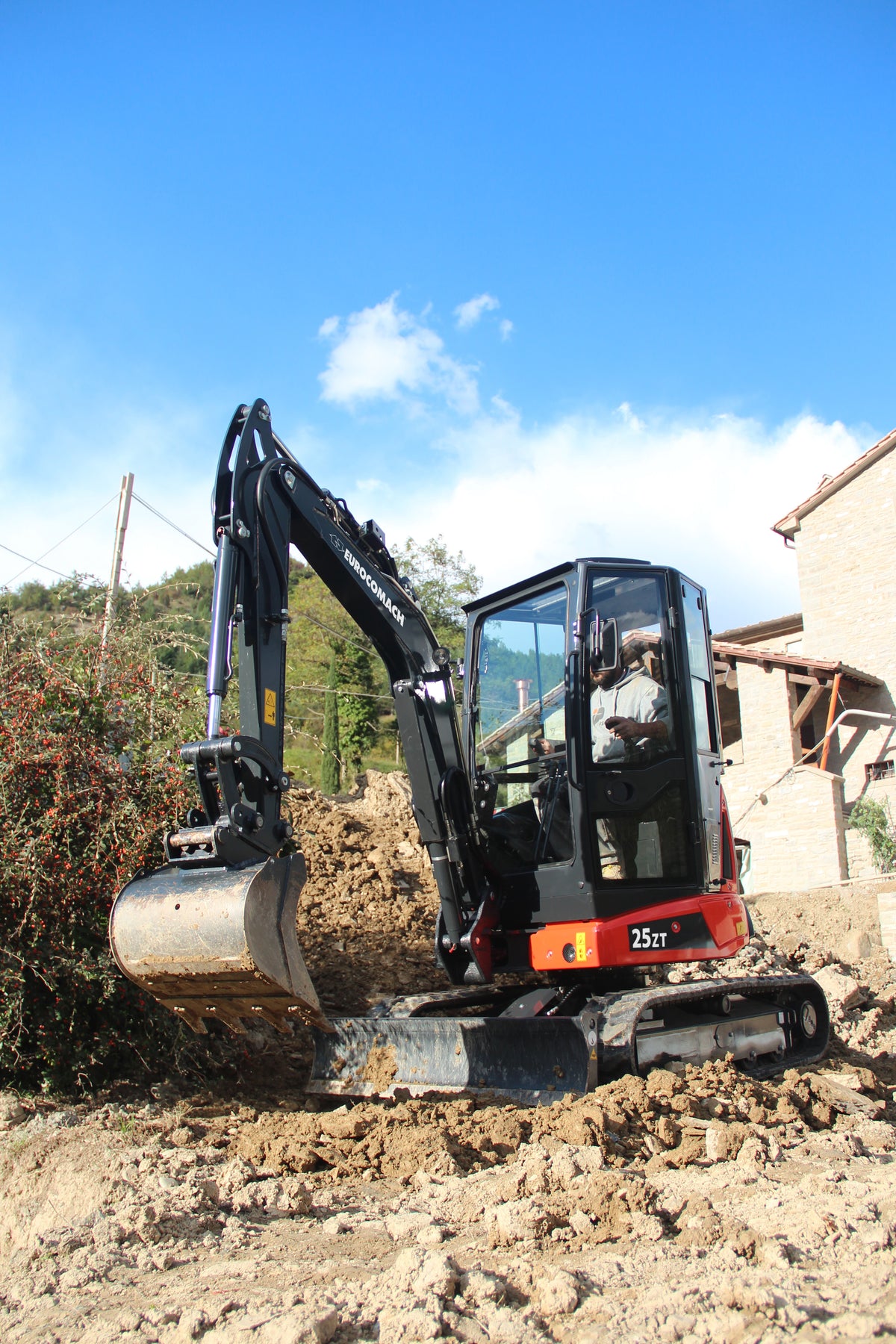 Eurocomach 25 ZT